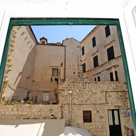 契卡托一室公寓酒店